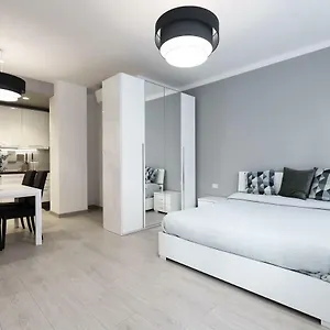  Apartamento Center - Porta Romana