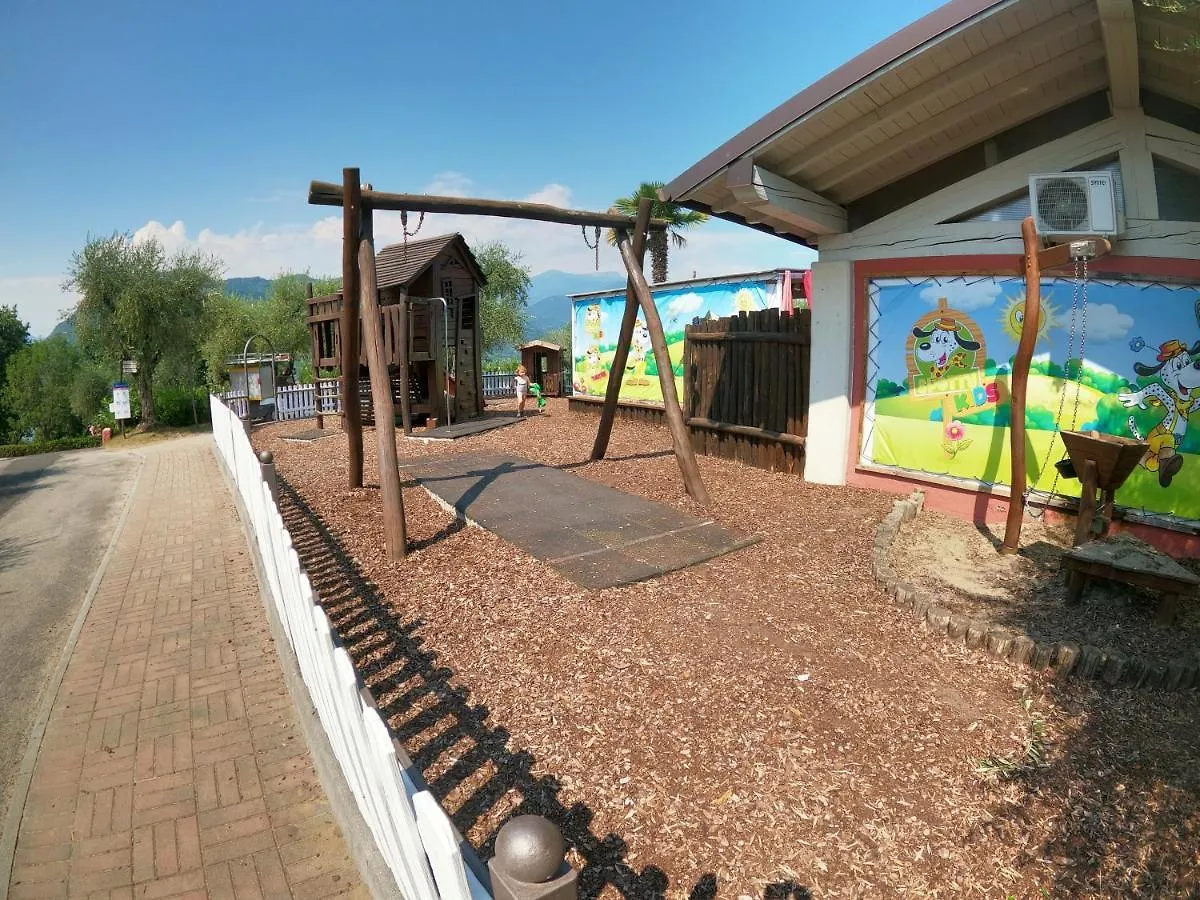Weekend Glamping Resort San Felice del Benaco Campsite